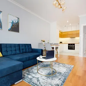 Dom Przy Okrzei By Renters Prestige Apartament Warszawa